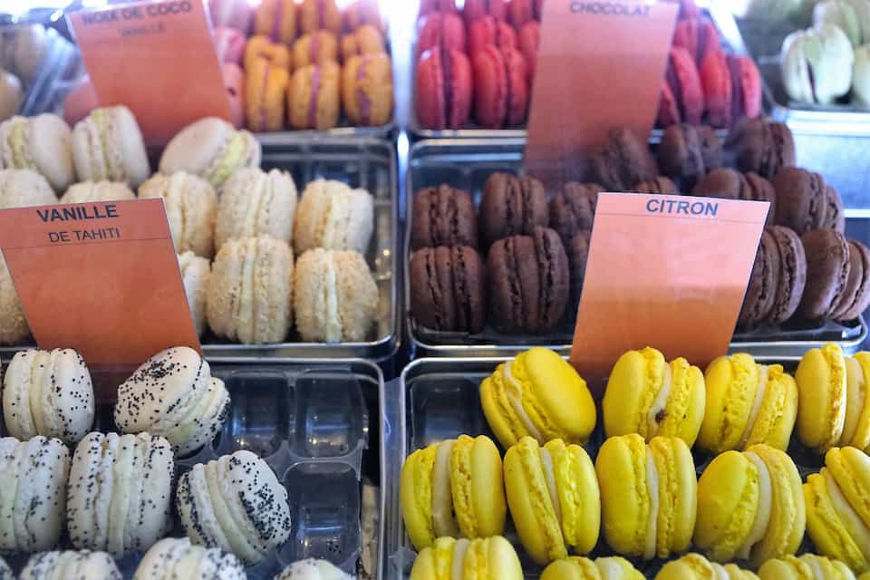 Τα μακαρόν είναι ένα άλλο διάσημο γλυκό στο Παρίσι,